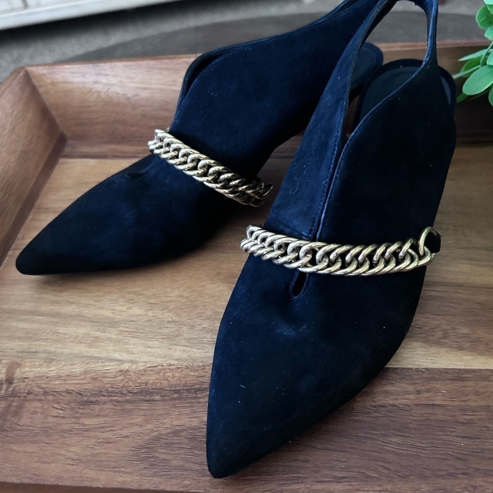 Burberry Black Suede Onwen Slingback Pumps Heels | Size 38.5 | 8.5 US Italian - Picture 10 of 12